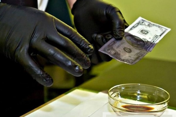 SSD Currency Cleaning Liquid Solution Manufacturers in Maharashtra